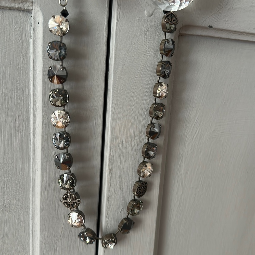 Vintage Style Black Gem Necklace